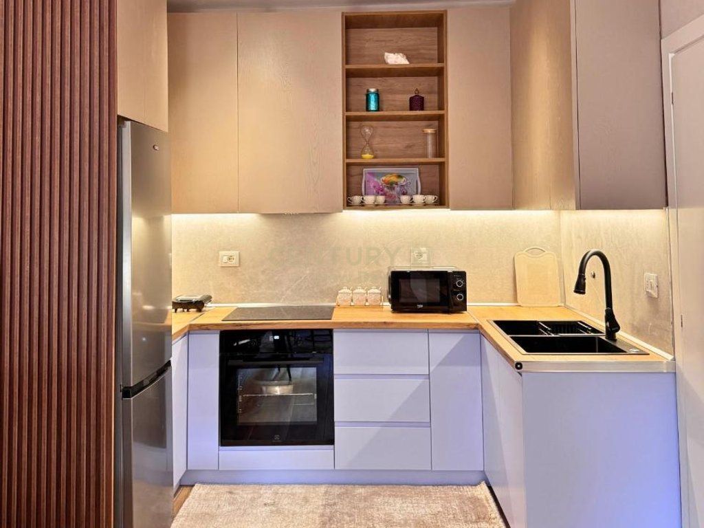 Appartamento 2+1 in Affitto nel Centro di Durazzo - 700€ | 73 m²