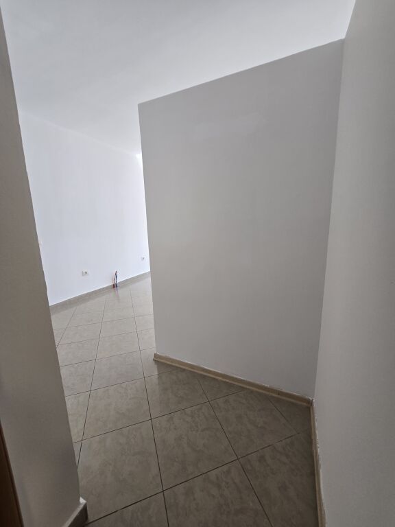 Office for rent 500euro Kavaja Street