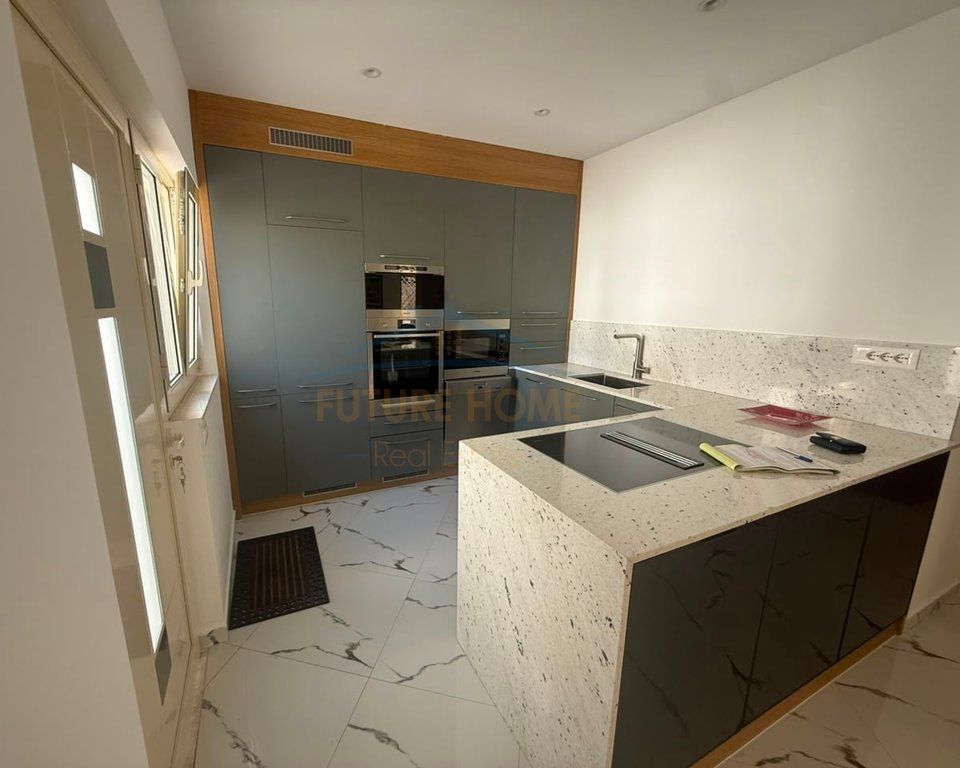 Rent, Private House, Besa Street, Tirana