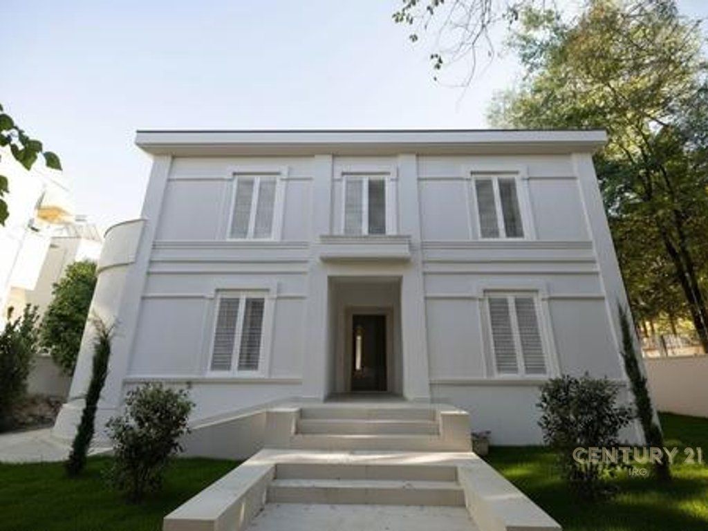 🏡 Vilë Private me Qira pranë Ambasadës Amerikane