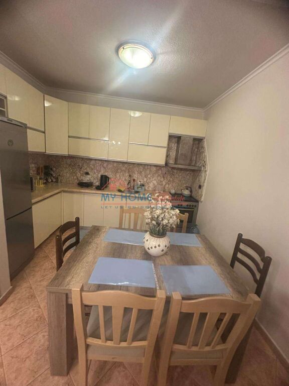 Apartament 3+1 me Qira Shkolla e Baletit ne Tirane