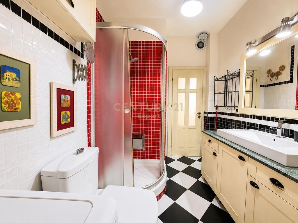 SHESIM APARTAMENT TEK FONDACIONI ELEONORE! 270,000 €