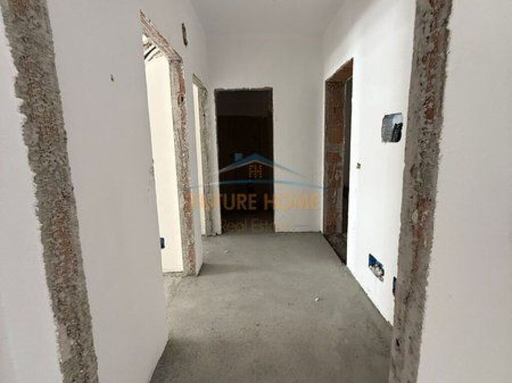 In vendita, Appartamento 2+1, Space City, Paskuqan.
