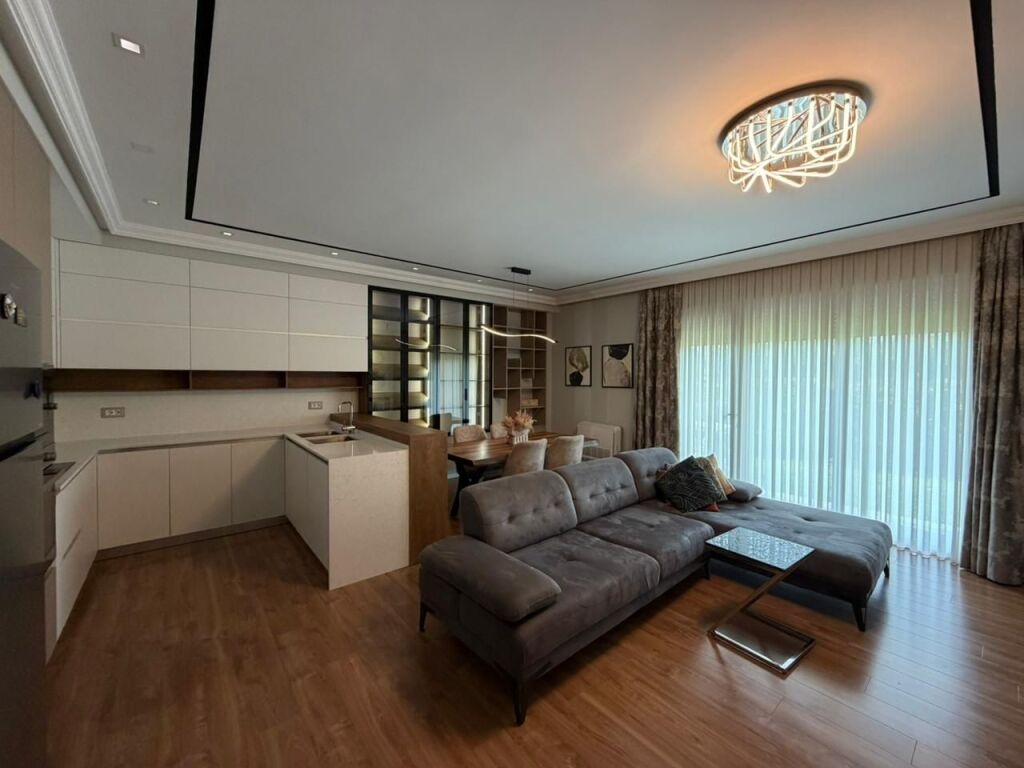 Apartament 2+1+Oborr+Parking per qira tek Montesori School tek Liqeni i Thate.