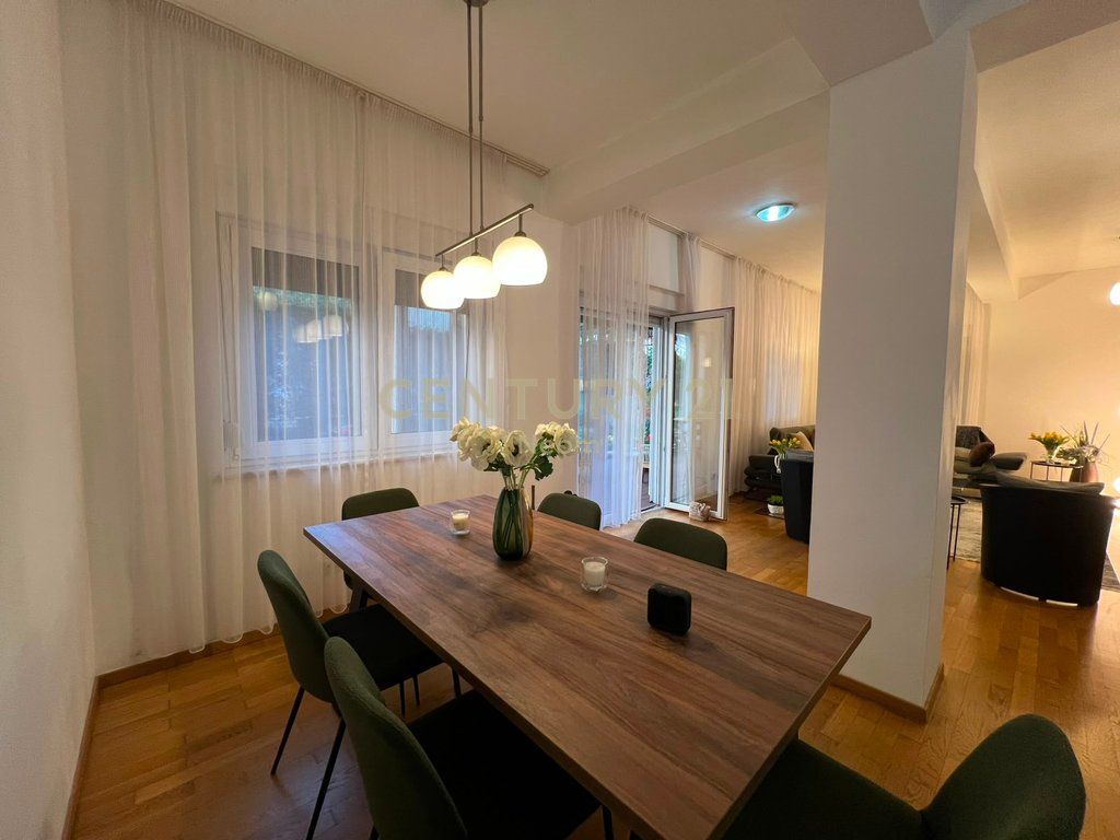 Jepet me qera apartament luksoz 2+1 në Rezidencën Touch of the Sun, Sauk 🌿