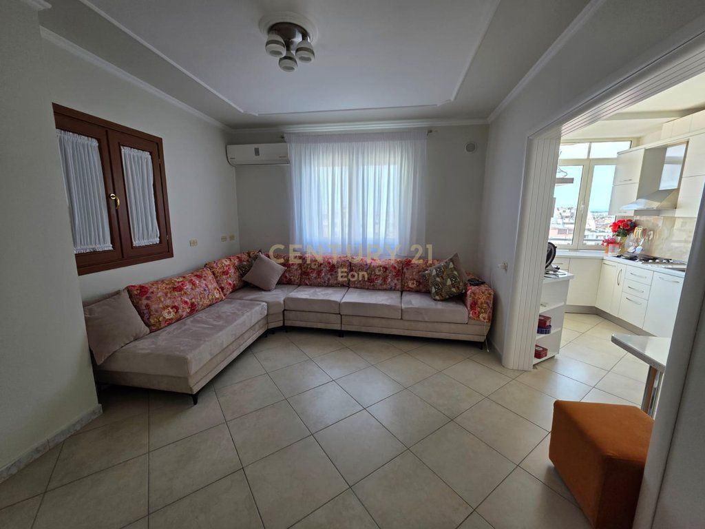Attico in Vendita, Durres Quartiere N. 6 !