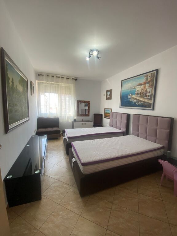🏡 Apartment 2+1 for rent near Mondial, 21 Dhjetori