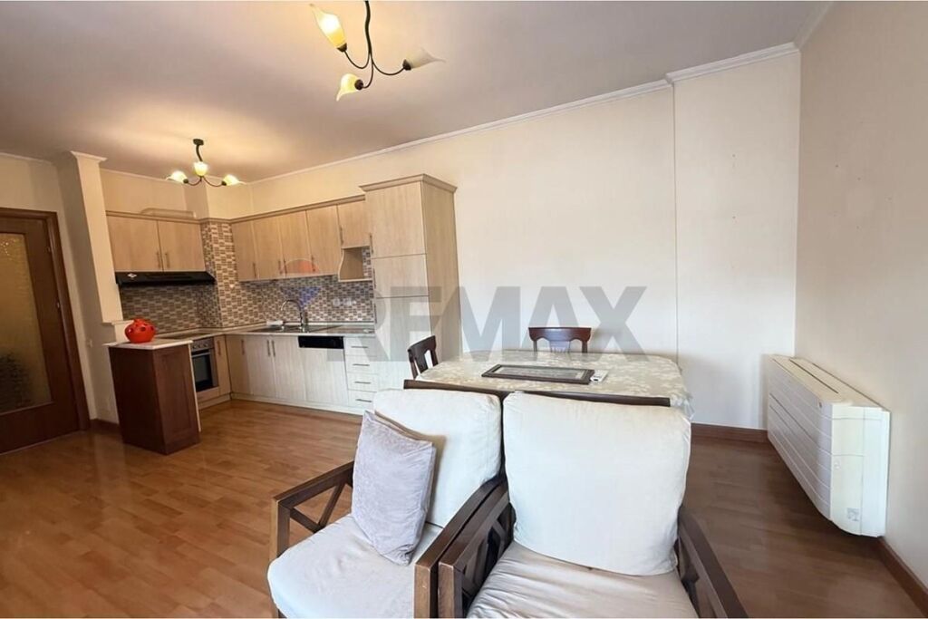 Apartment - For Sale - Zogu I Boulevard, Tirana