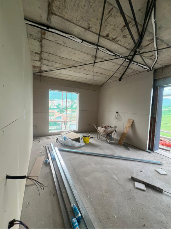 🏡 EKSKLUZIVE – SHITET APARTAMENT 2+1+2 TEK KOMPLEKSI BENGAS