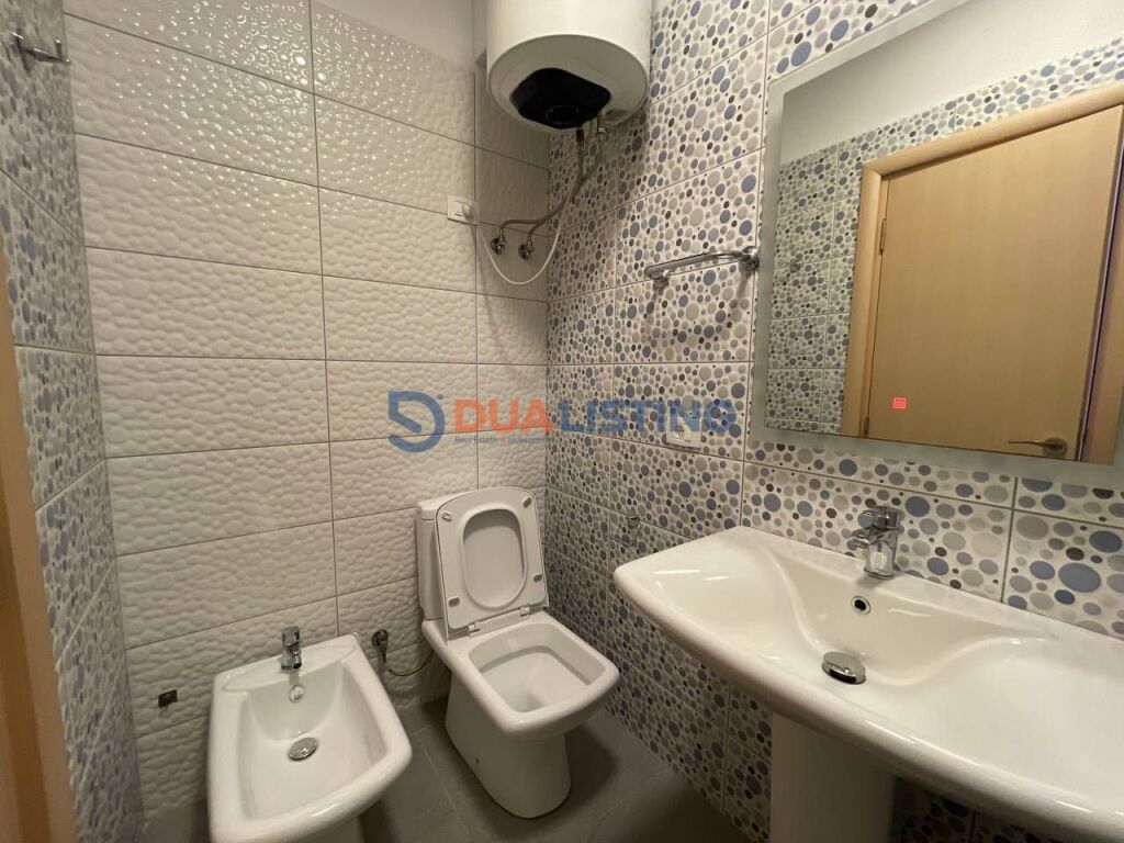 We rent Duplex 3+1+3 at Residence Kodra e Diellit 1 (extension)