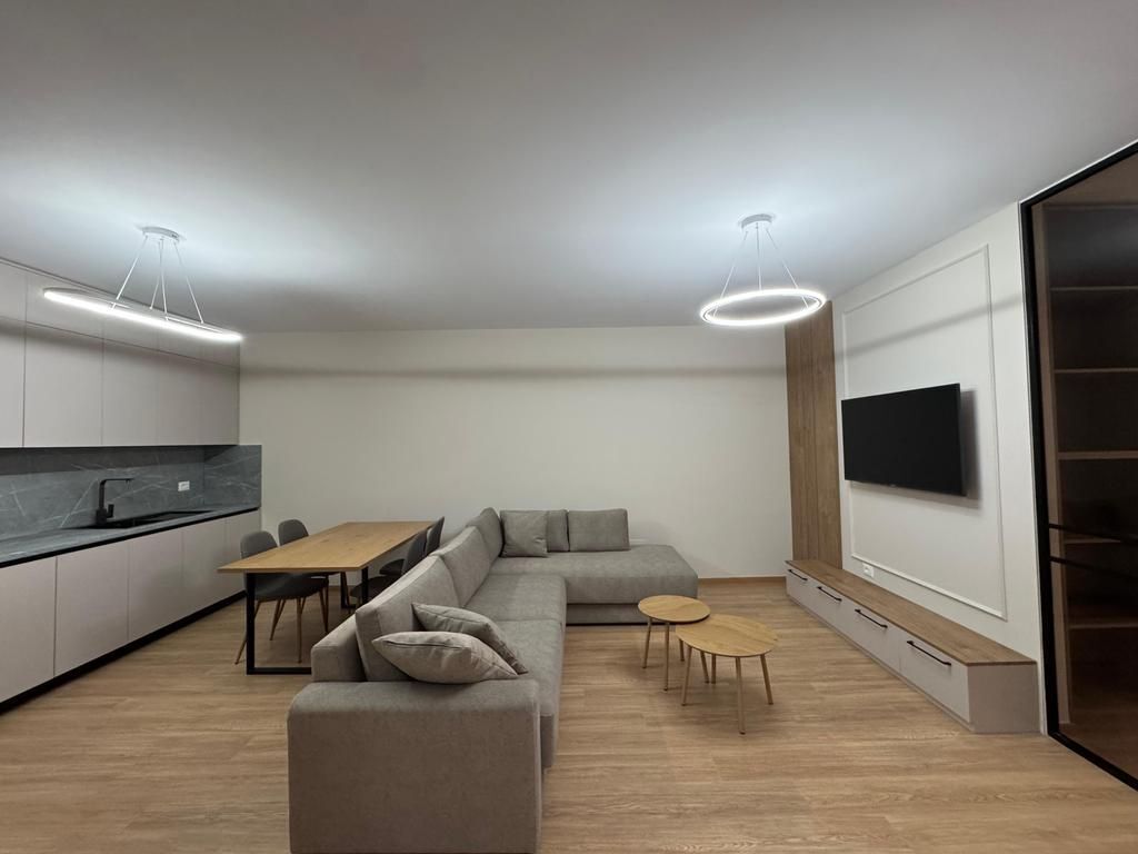 Modern 1+1 apartment for rent with veranda near the Botanical Garden! 750 € /Month