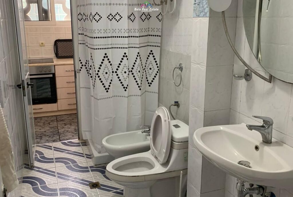 Appartamento 2+1 In Affitto Vicino al Nuovo Mercato (ID B220696) Tirana.