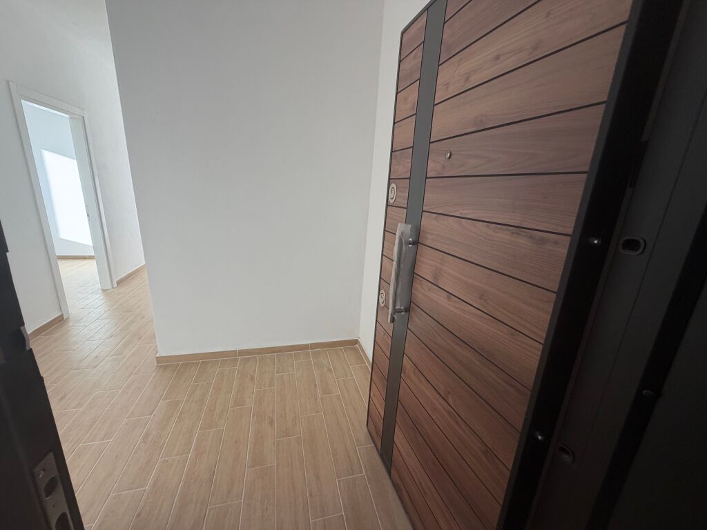 2+1,i perfunduar,afer urban gate astir,152.000 leke