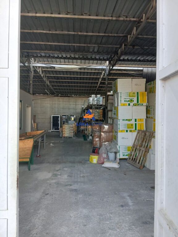 FOR RENT WAREHOUSE 500M2+400M2 YARD "IN YZBERISHT" 200,000 LEKE