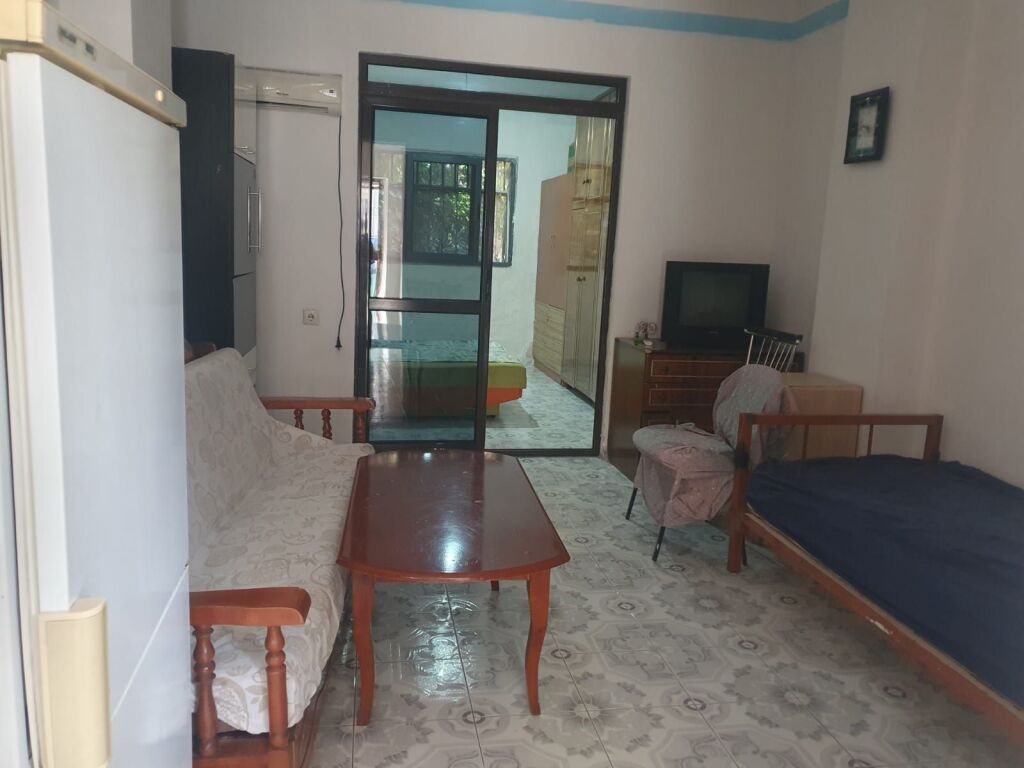 APARTMENT 1+1. 25000 LEKE.21 DECEMBER