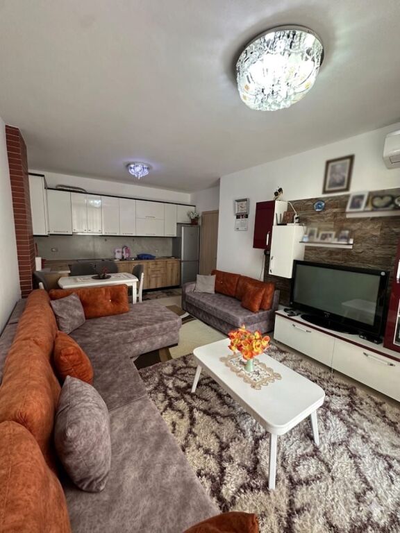 🏡 Apartment 2+1 for rent – at Fresku in the Lugano Complex, Tirana.
