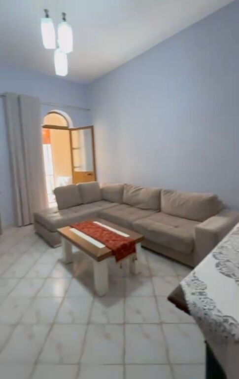 Apartament 1+1 me qera , Sheshi Willson!