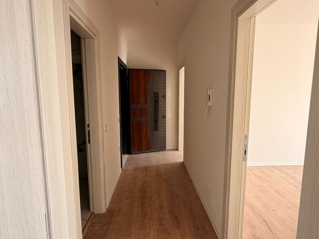 Paskuqan Rezidenca Albulena Shitet Apartament 2+1