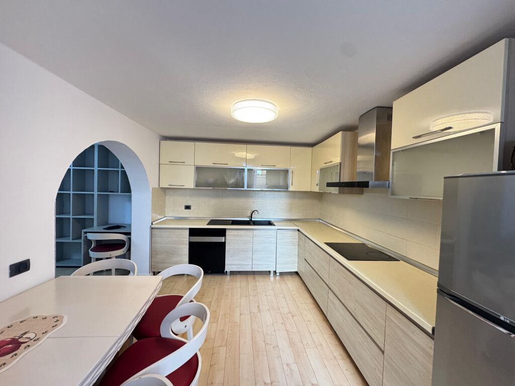 🏡 SHITET APARTAMENT 2+1  📍 TEK SHKOLLA E BALETIT