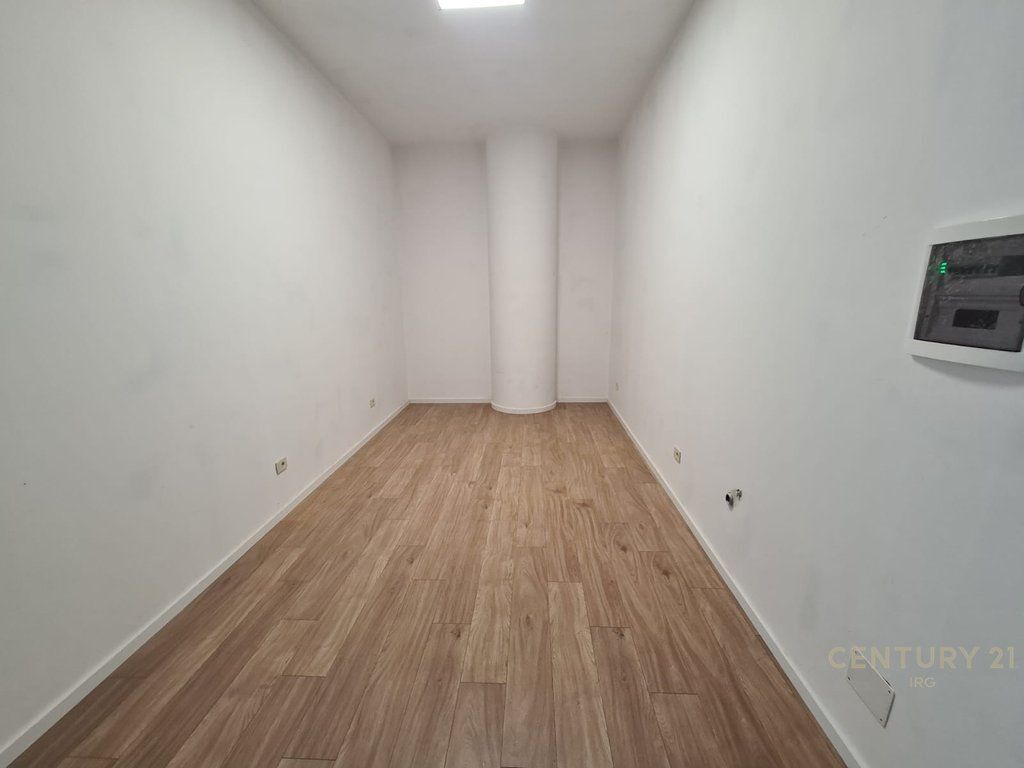 COMMERCIAL SPACE FOR RENT AT GOLDEN TOWER – MINE PEZA