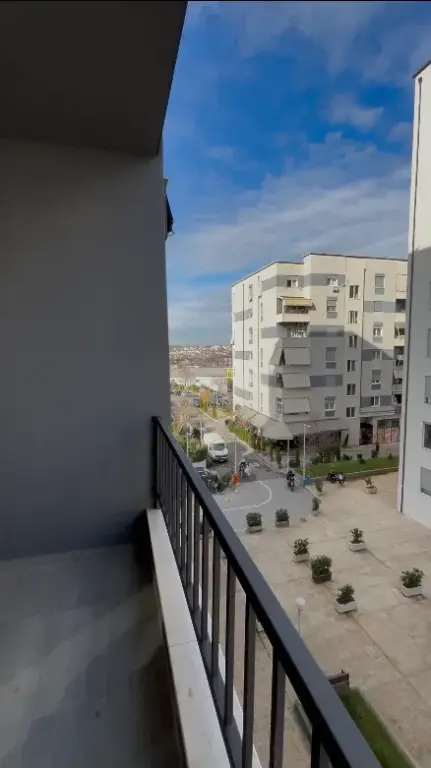 Qera | Apartament 2 + 1 | Kinostudio | 600 €/muaj