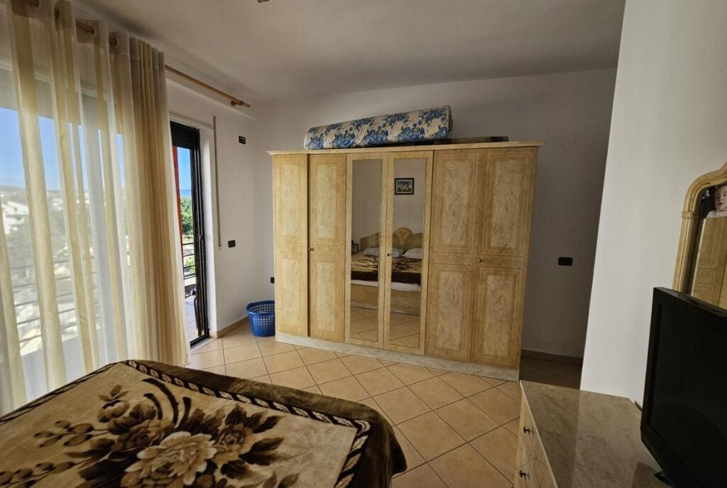 Near Freskut Restaurant Apartment 2+1 Furnished For Sale!