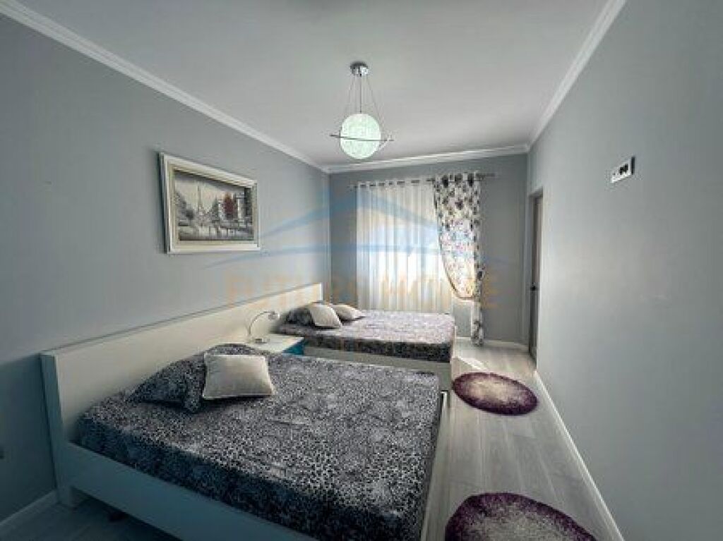 Shitet, Apartament 2+1, Yzberisht