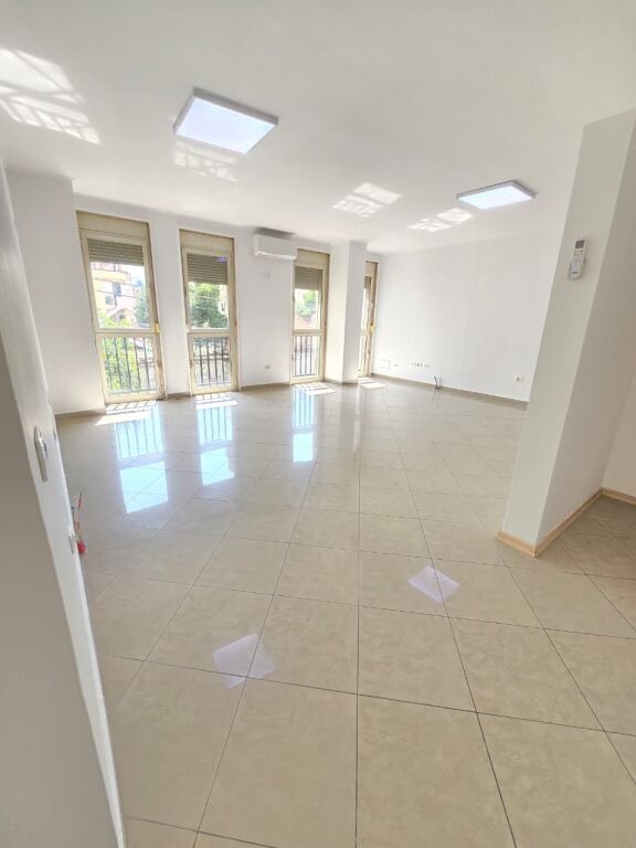 Office for rent, Kavaja Street