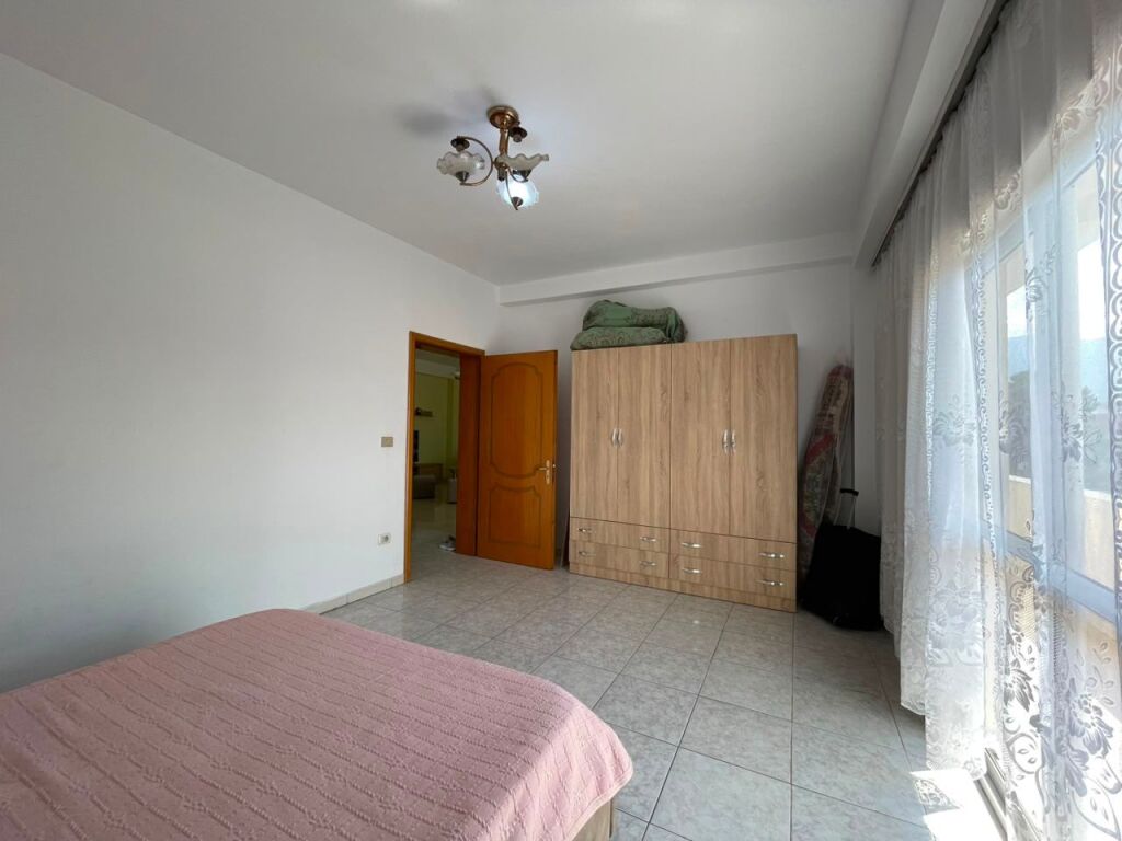 Appartamento 2+1 in affitto vicino alla Farmacia 10.
