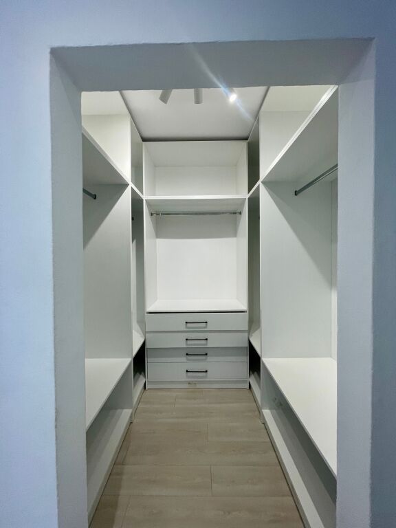Apartment 2+1 for Rent at Petro Nini