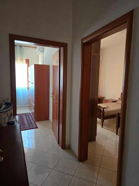 2+1,kat 3 vile,siri kodra, 650 euro