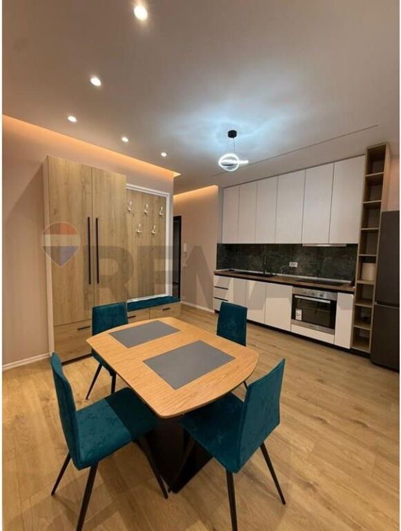 Apartament 2+1+Parkim me qera Mine Peza