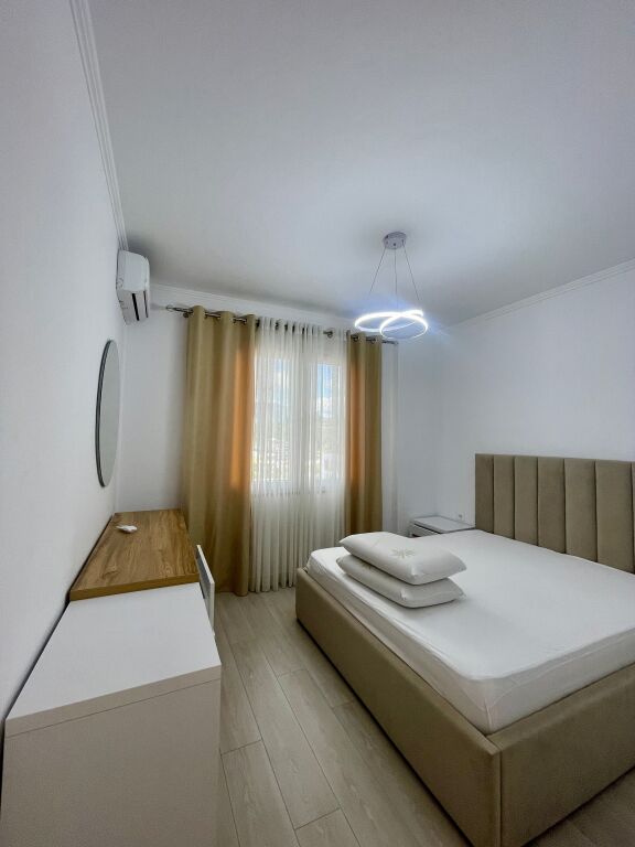 Apartment 2+1 for Rent at Petro Nini