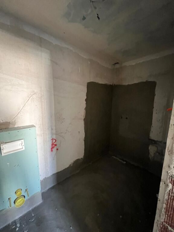 🏡 Apartament 2+1 për Shitje – Fusha e Aviacionit