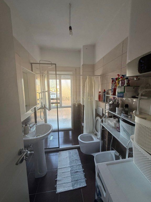 Apartment 1+1 for sale near Selvise