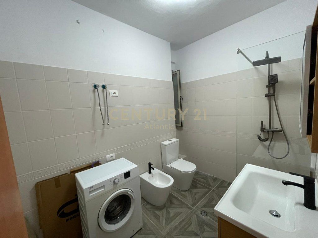 SHITET APARTAMENT 2+1 NE PLAZH ILIRIA DURRES 149,000 €