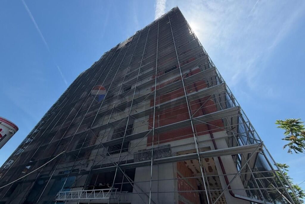Apartment 2+1 for sale at Construction Engineering