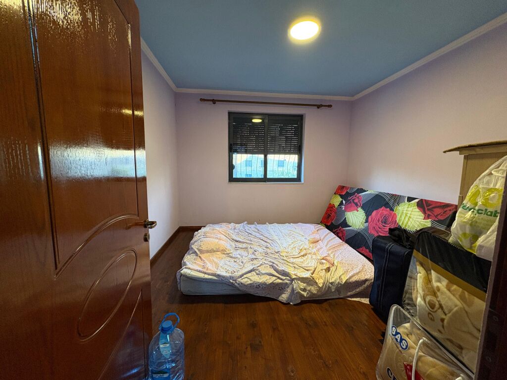 Apartament 1+1 per shitje tek irfan Tomini !