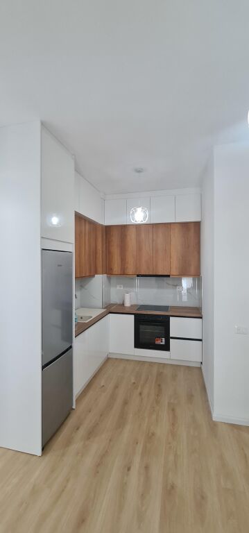 JEPET ME QERA APARTAMENT 2+1 Kati 5- PRANE KOMPLEKSIT KADIU ALI DEM