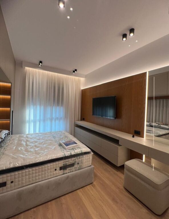 📌APARTAMENT ME QIRA – PËRBALLË UET, KOMPLEKSI GREEN HARMONY