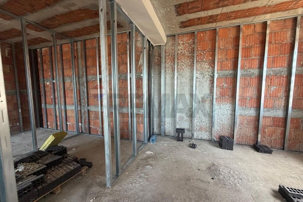 Apartment 2+1 for sale at Construction Engineering