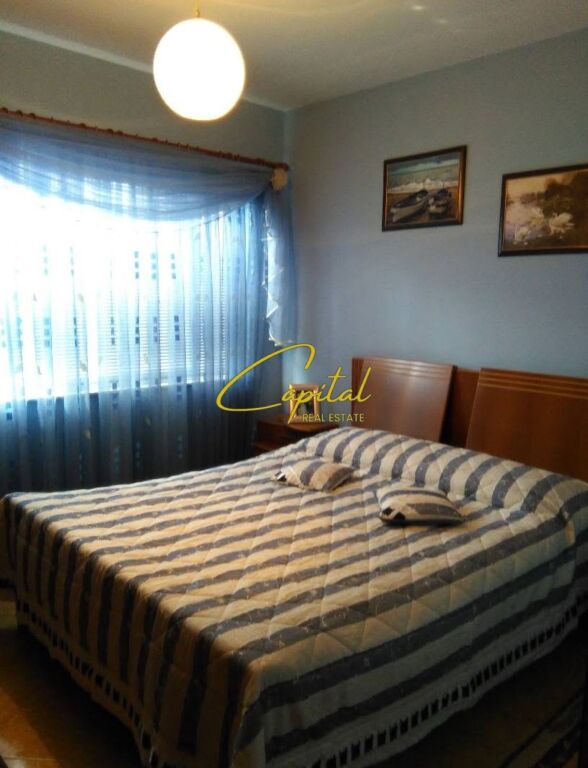 SHITET APARTAMENT 1+1 RRUGA KONGRESI I MANASTIRIT 129.000 EURO