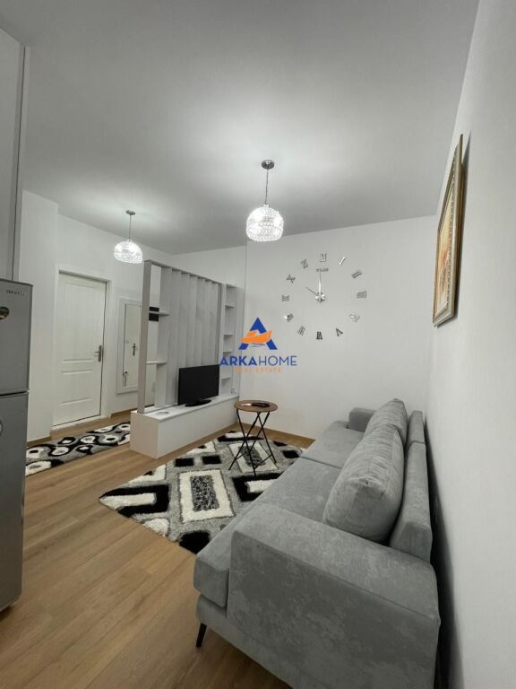 SHITET APARTAMEMT 1+1 "PRANE BRRYLIT" 125000 EURO