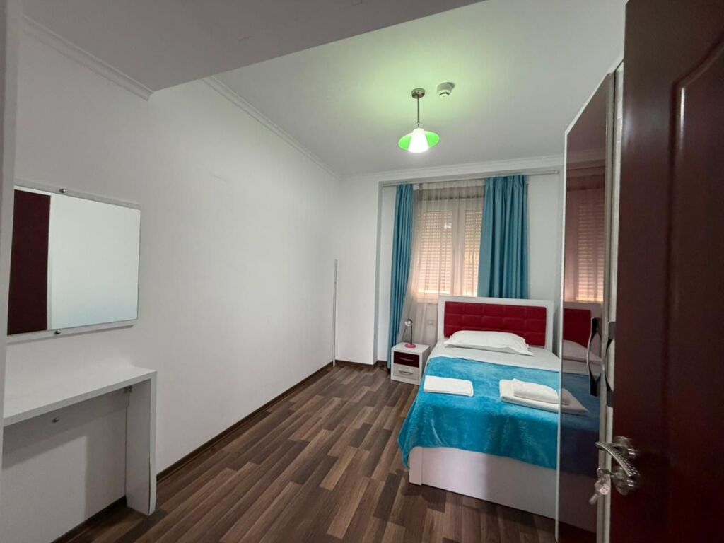 Apartament 2+1 per shitje Liqeni I Farkes !