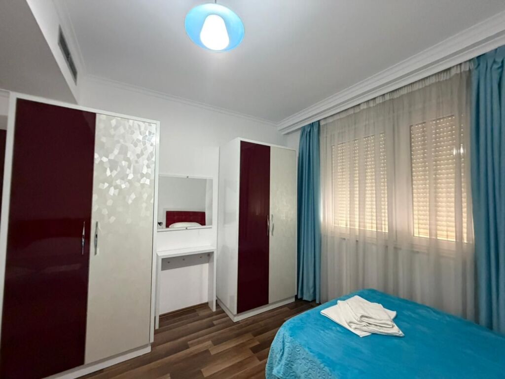 Apartament 2+1 per shitje Liqeni I Farkes !