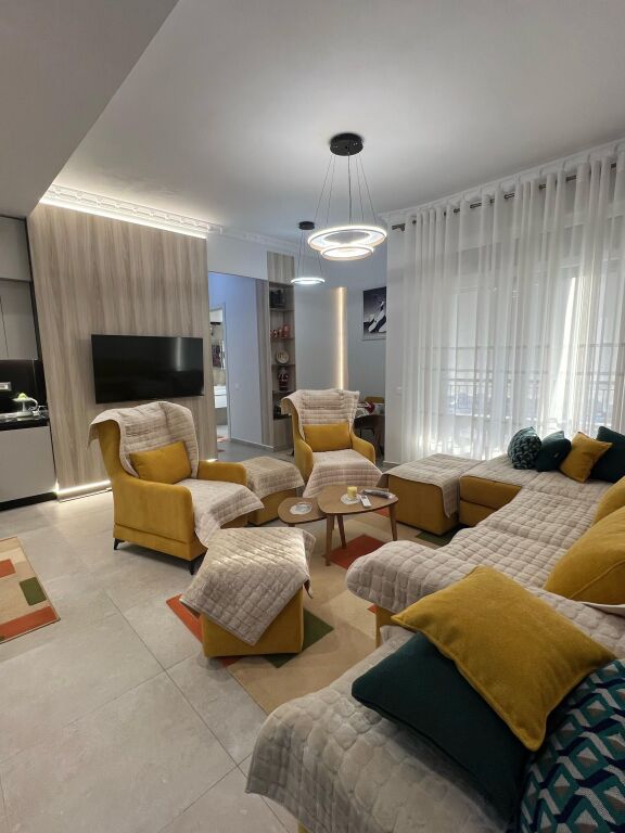 🏡 Apartment 2+1 for rent – Center, near Flora Cafe