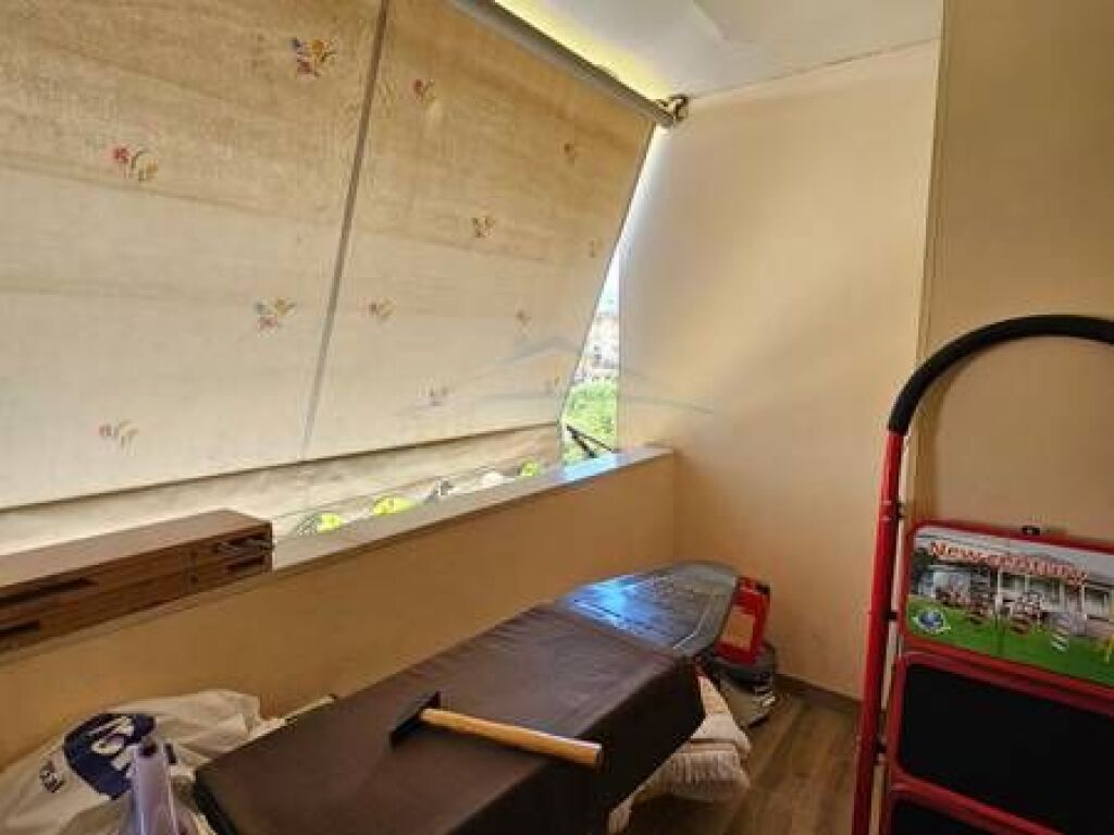 Shitet, Apartament 2+1, Laprake, Tiranë.