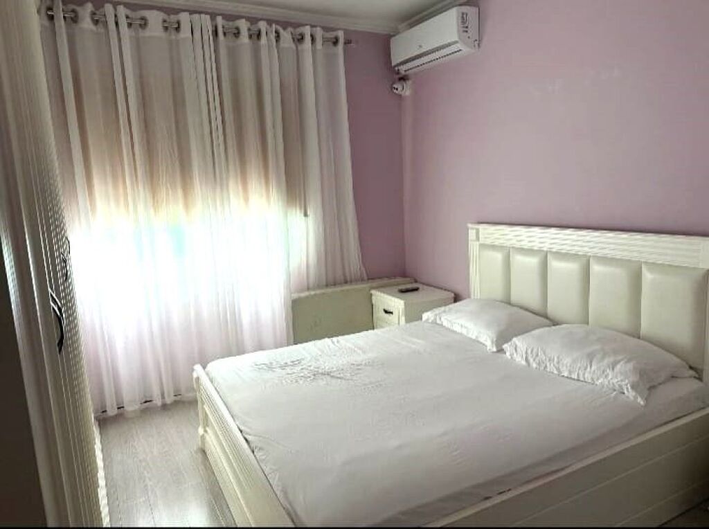 🏡 Apartment for Rent at the Paris Commune, 750 thousand lek
