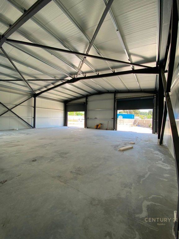 Multifunctional Warehouse for Rent Near Fundjave Ndryshe, Tufine