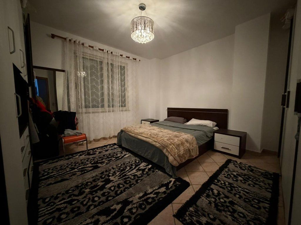 Apartament 3+1 për Shitje pranë Shkollës së Baletit!